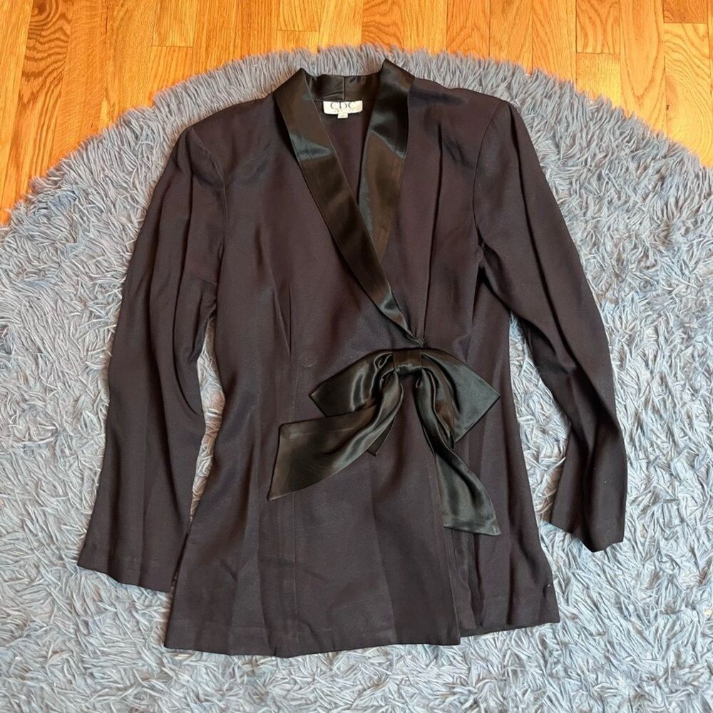 CDC Vintage Tuxedo Style Bow Accent Blazer Size 6 Petite